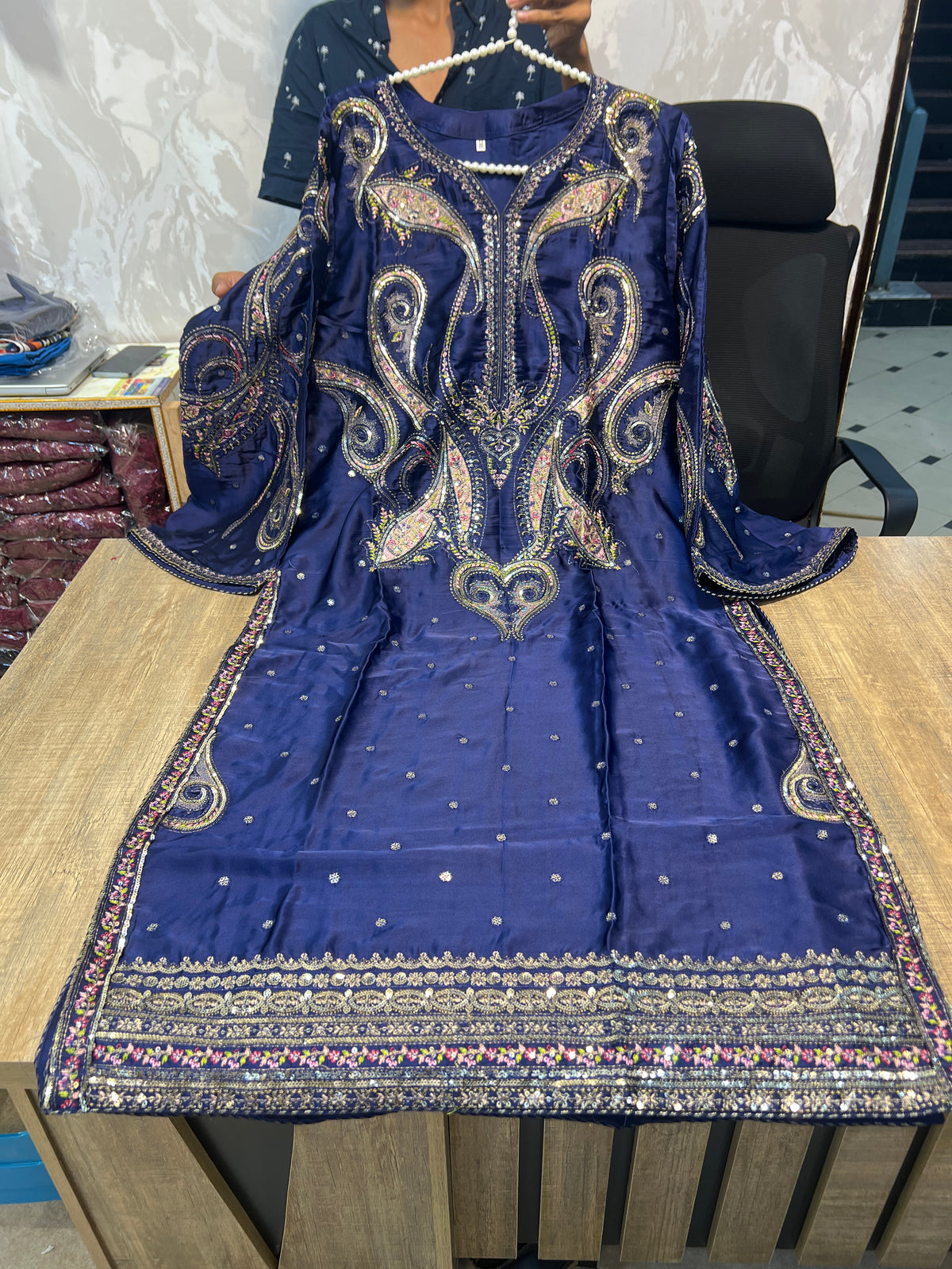 ETHNC SILK KAFTAN 3PC RICH NAVY STICHED