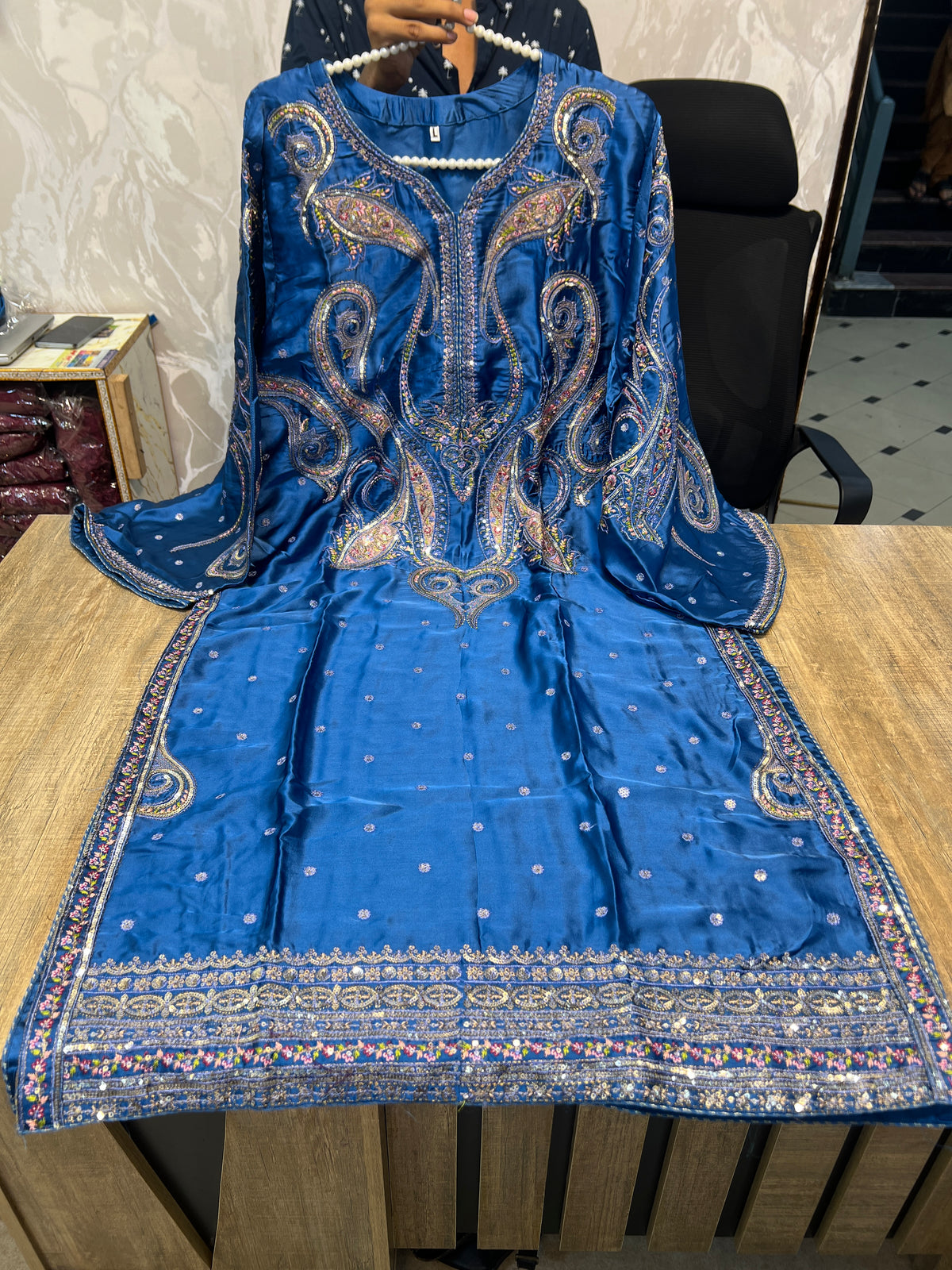 ETHNC SILK KAFTAN 2PC ZINC STICHED